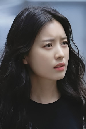Han Hyo-joo portrait