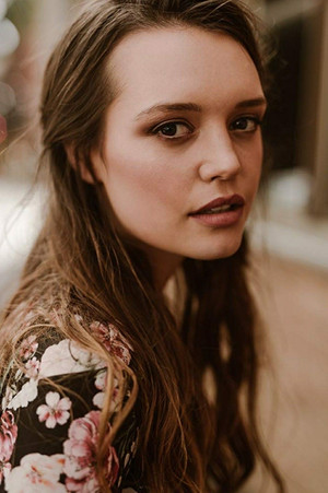 Jessica Sutton portrait