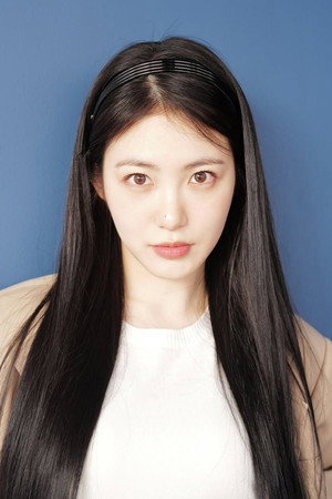 Shin Ye-eun portrait