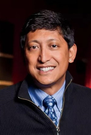 Dan Nainan portrait