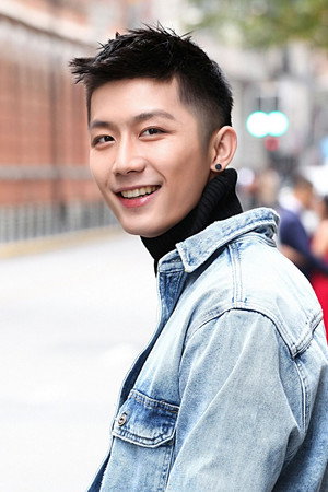 Zhang Cengceng portrait