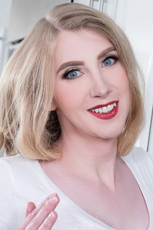 Janelle Fennec portrait