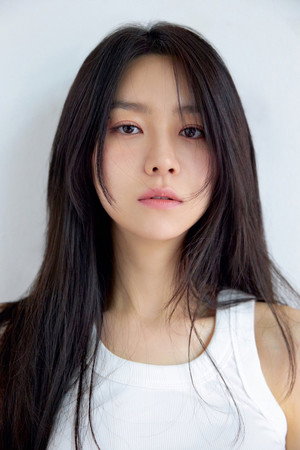 Ji Su-yeon portrait