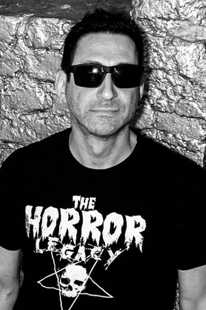 Dave Neabore portrait