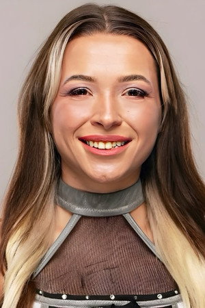 Raychell Rose portrait