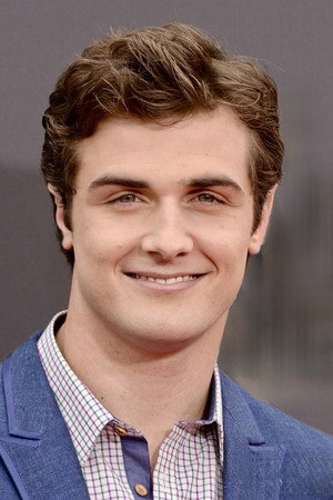 Beau Mirchoff portrait