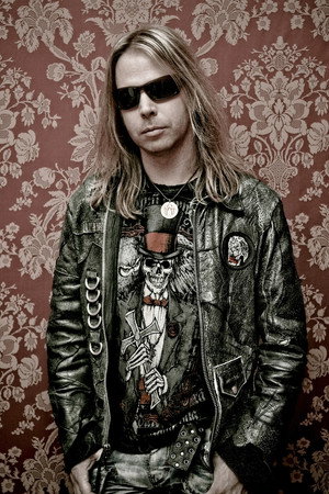 Tobias Exxel portrait
