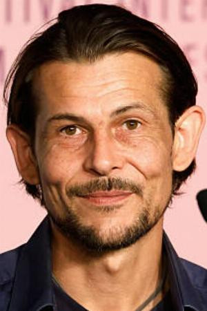 Tonin Janvier portrait