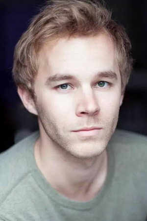 Laurence Dobiesz portrait