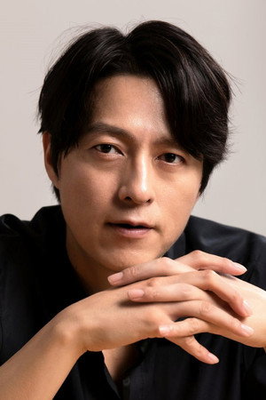 Jin Hyun-kwang portrait