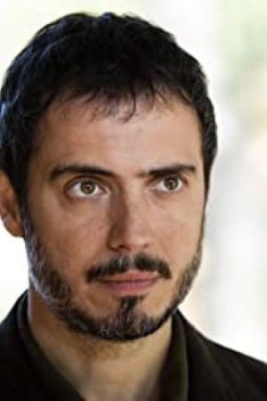 Julio Manrique portrait