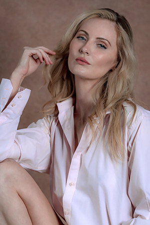 Amelia Conway portrait