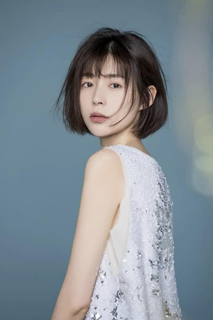 Lu Shan portrait