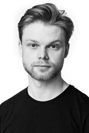 Simon Gregor Carlsson portrait