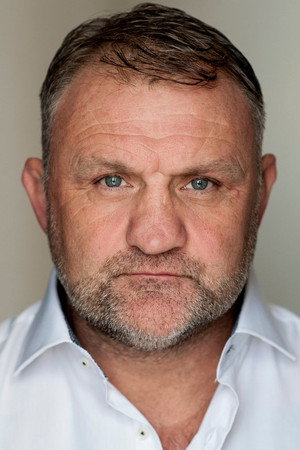 Mark Sheals portrait
