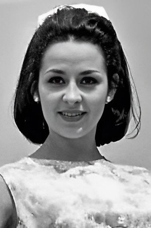 Doris Coll portrait