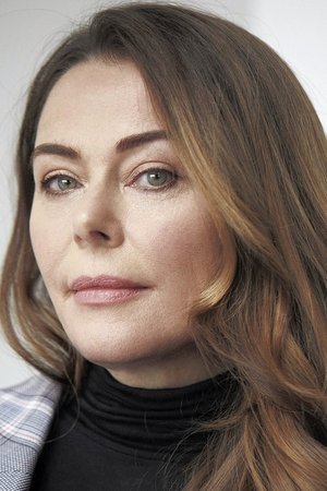 Polly Walker portrait