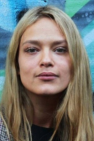 Gina Jaqueline portrait