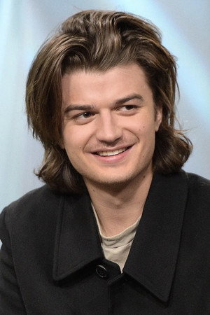 Joe Keery portrait