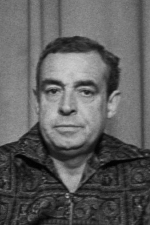 Max Pécas portrait