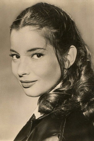 Jacqueline Sassard portrait