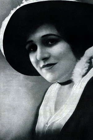 Lila Leslie portrait