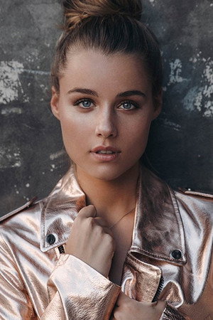 Kelly Bailey portrait