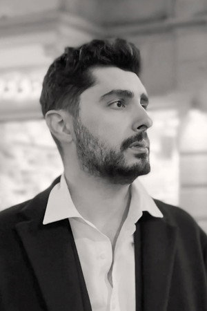 Deniz Zahmetsiz portrait