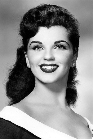 Lisa Gaye portrait