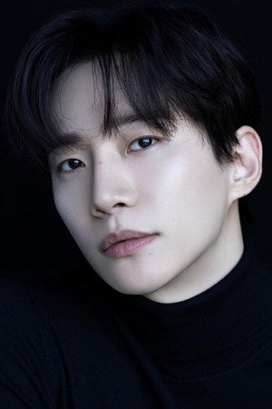 Lee Jun-ho portrait