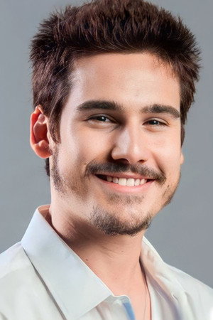 Nicolas Prattes portrait