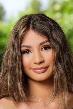 Nina Nieves portrait
