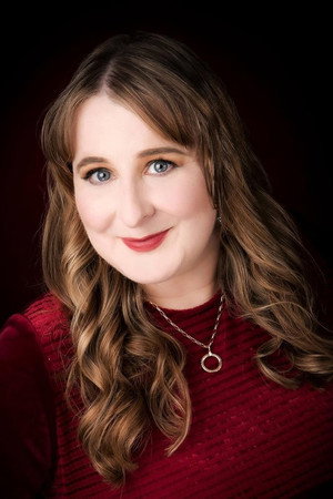 Claudine Dearn portrait