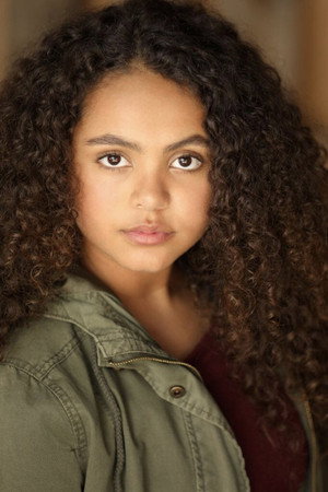 Miia Harris portrait