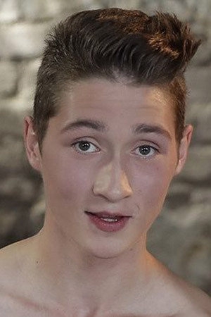 Simon Caress portrait