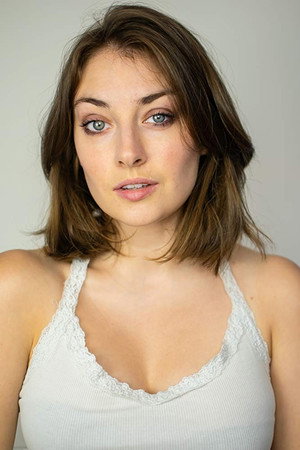 Hannah Louise Howell portrait