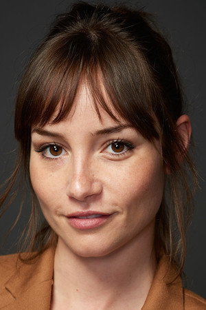Jocelin Donahue portrait