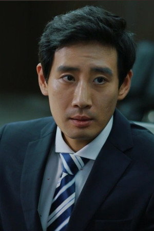 Lee Hyeon-seong portrait