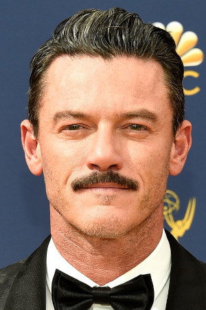Luke Evans portrait