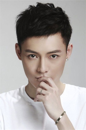 Feng Mingchao portrait
