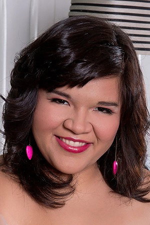 Bri Love portrait