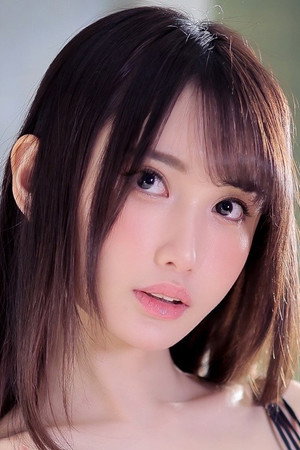 Sora Amakawa portrait