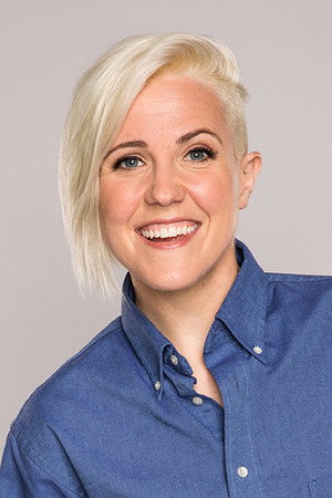 Hannah Hart portrait