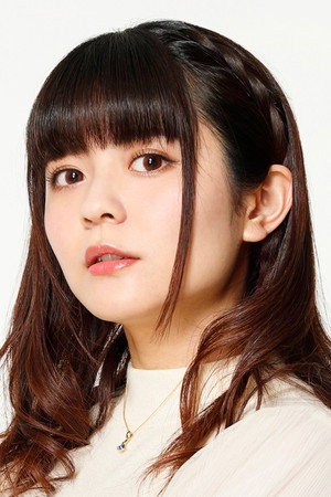 Risa Tsumugi portrait