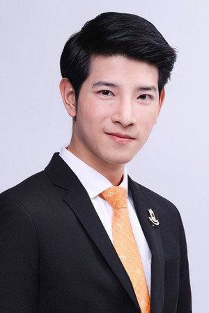 Jinna Pichit-O-Pakun portrait