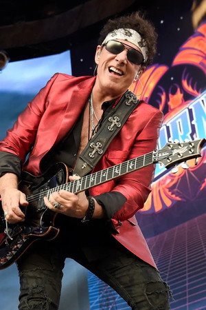 Neal Schon portrait