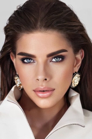 Damla Ersubaşı portrait