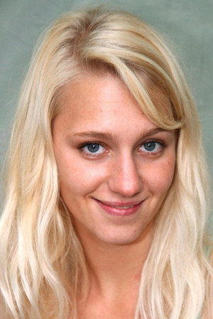 Sara Coul portrait