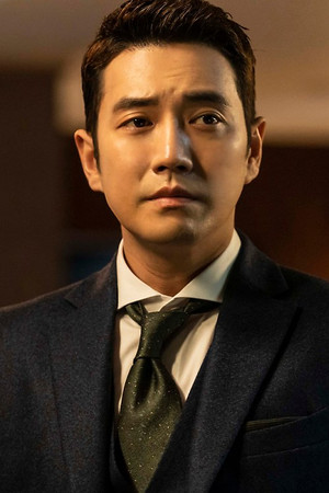 Ju Sang-uk portrait