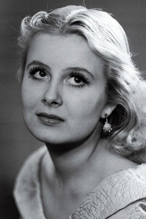 Eve Kivi portrait